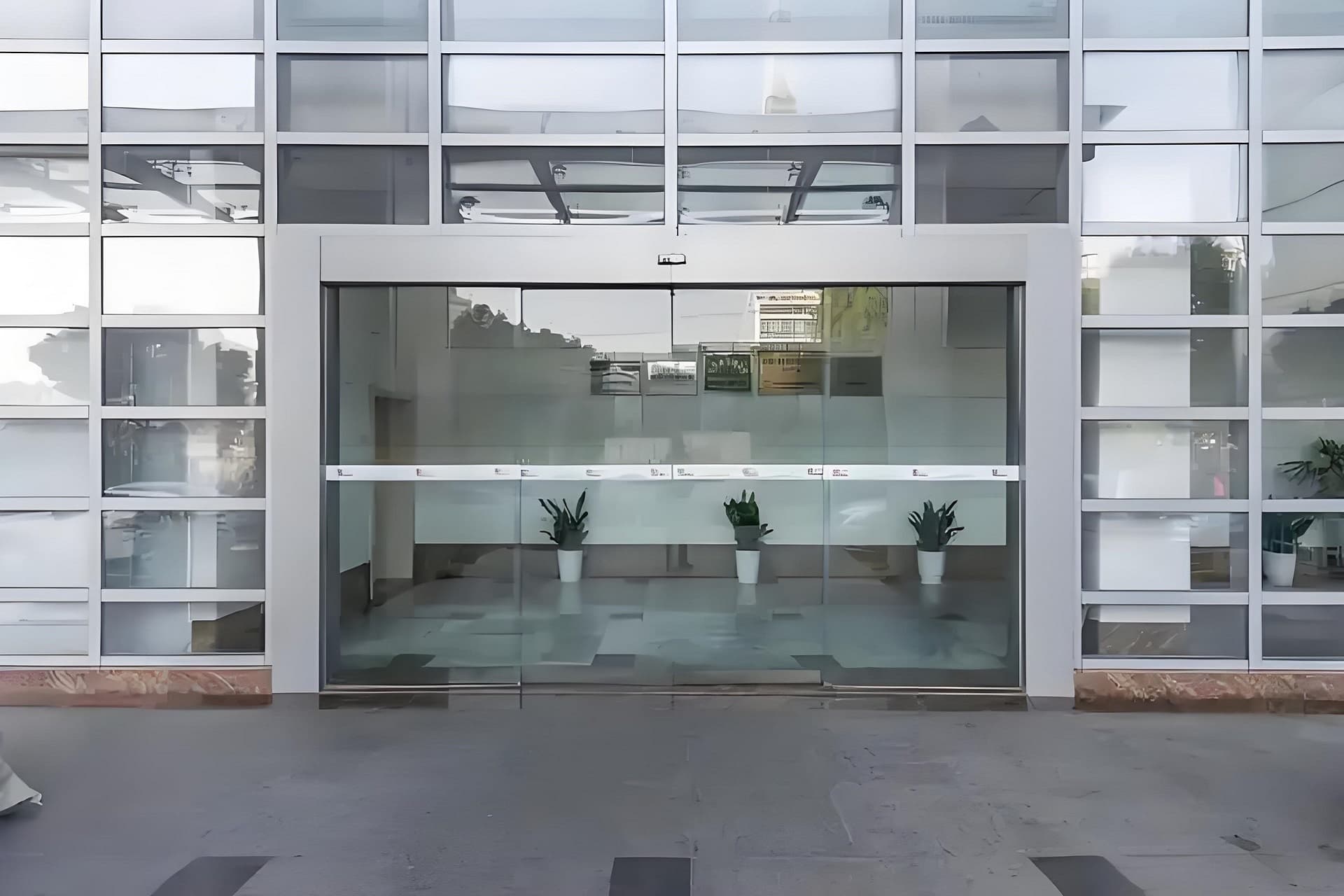 入口